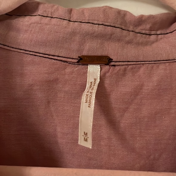 Free People Button Down • Mauve color - Picture 2 of 4